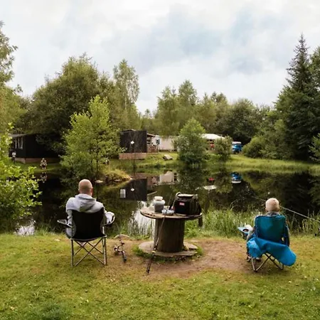 Camping Cosy Avec Cuisine Equipee - Api-1-52-760