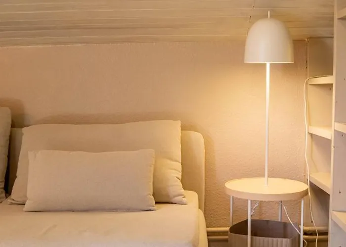 Cosy Avec Cuisine Equipee - Api-1-52-760 *