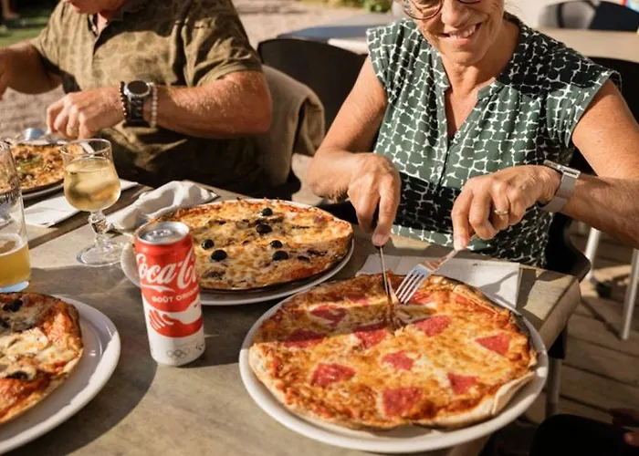 Cosy Avec Cuisine Equipee - Api-1-52-760 * Granges-Aumontzey